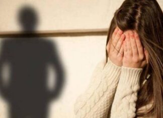 Αγιά: Χειροπέδες σε άνδρα που παρενόχλησε ανήλικο κορίτσι