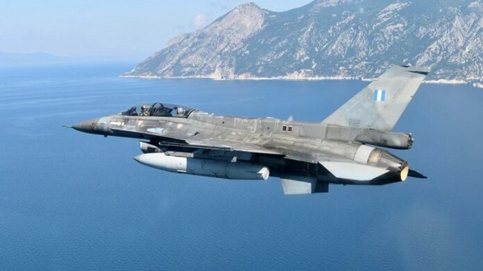 f16