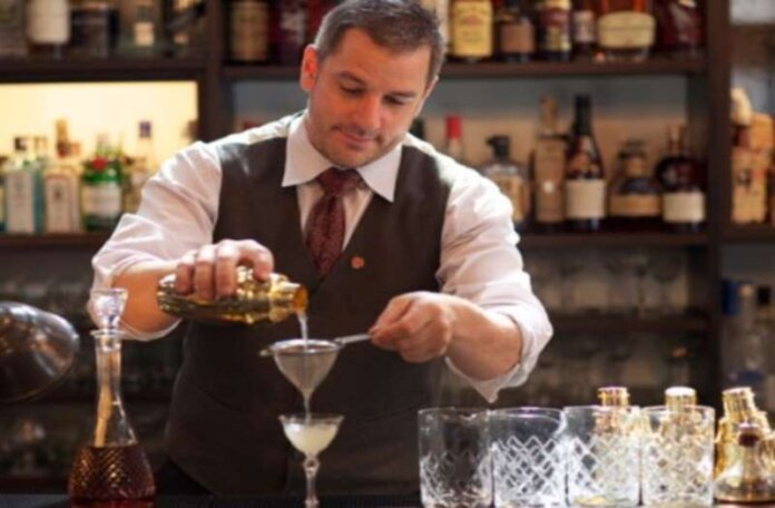 SERVITOROS BAR TENDER (Copy)