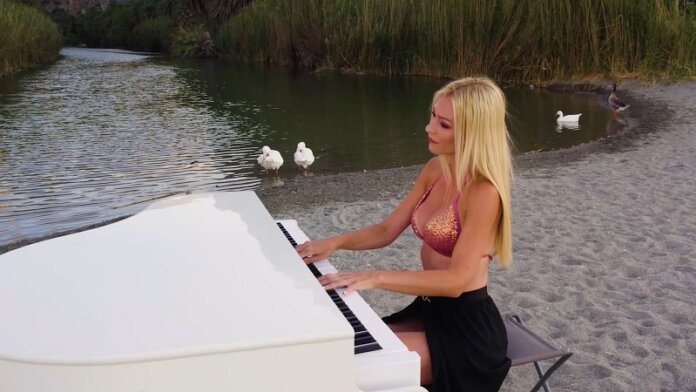piano