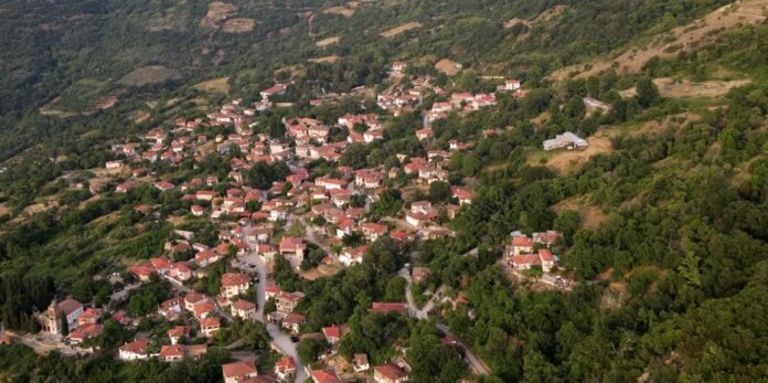 AMPELAKIA