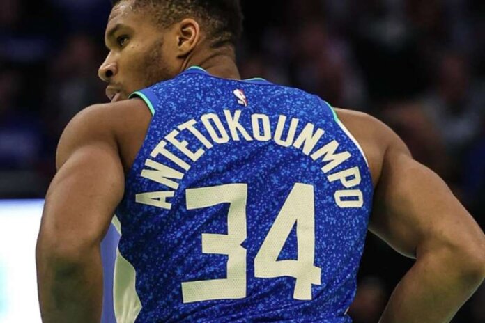 giannis-antetokounmpo-ntonalnt-tramp-nia-vardalos (Copy)