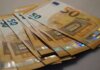 Δημόσιοι υπάλληλοι: Επίδομα Χριστουγέννων 500 ευρώ και αυξήσεις έως 80 ευρώ