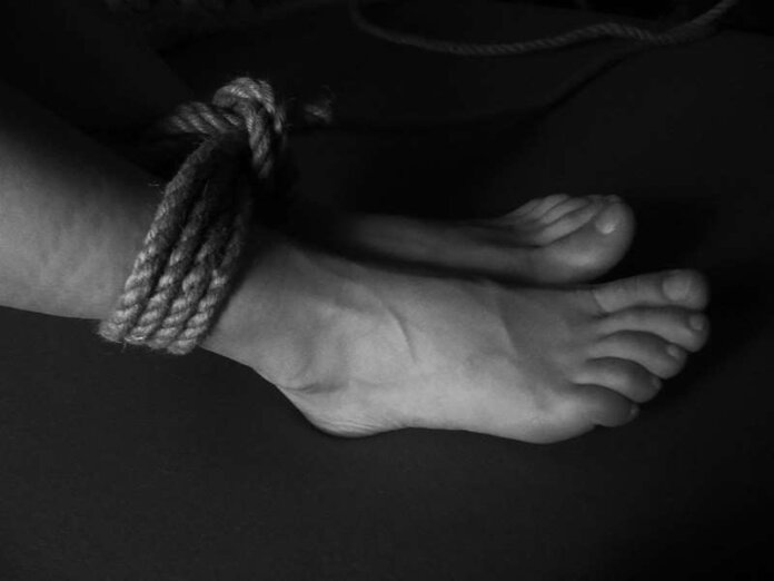 VIA FOOT (Copy)