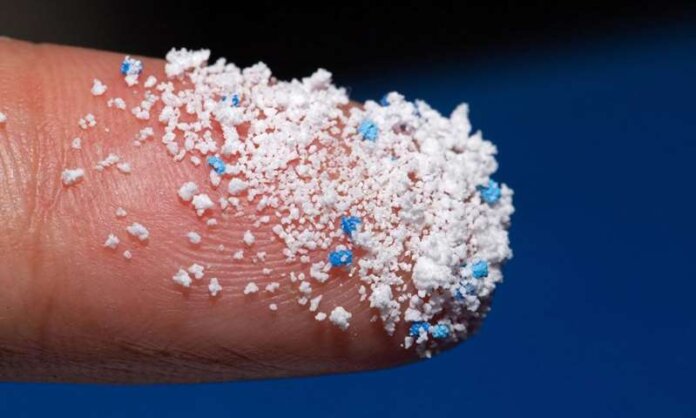 ae55f0a1-Microplastic-on-Finger (Copy)