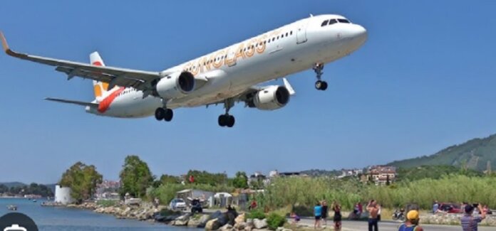 SKIATHOS PLANE