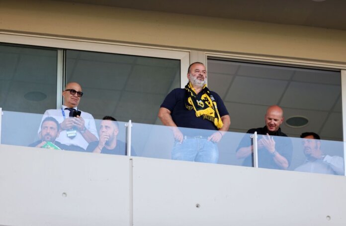 aek