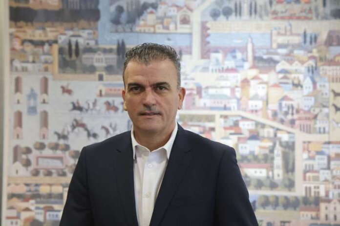 Mamakos (Copy)