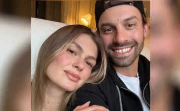 Pre-wedding πάρτι αλά ελληνικά για την Αμαλία Κωστοπούλου: Το ζεϊμπέκικο του Τζέικ Μέντγουελ και τα σπασμένα πιάτα του Πέτρου Κωστόπουλου και του Γιάννη Λάτσιου