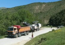 Προχωρούν οι εργασίες αποκατάστασης της περιμετρικής οδού στο Λιβάδι Ελασσόνας