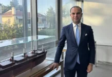 Ζήσης Στυλιανός: Από τη Genoa Shipping και τους ωκεανούς στο τιμόνι της ΑΕΛ