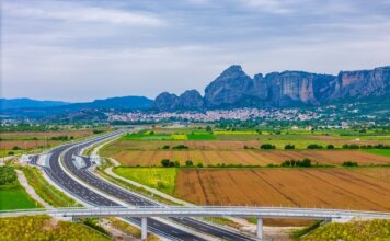 Παρασκευή πρωί ανοίγει τελικά ο Ε65. Πέμπτη απόγευμα τα εγκαίνια