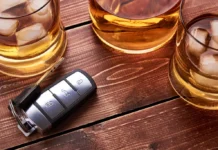 Από τα σφηνάκια στα… γατάκια και από εκεί στο Αυτόφωρο Βολιώτης – Η απίστευτη βραδινή έξοδος