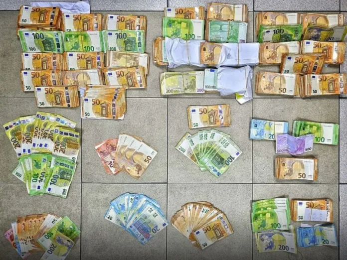 ipothesikripto_astin.jpg
